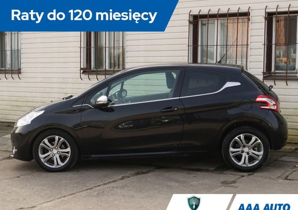 Peugeot 208 cena 23000 przebieg: 117802, rok produkcji 2012 z Korsze małe 232